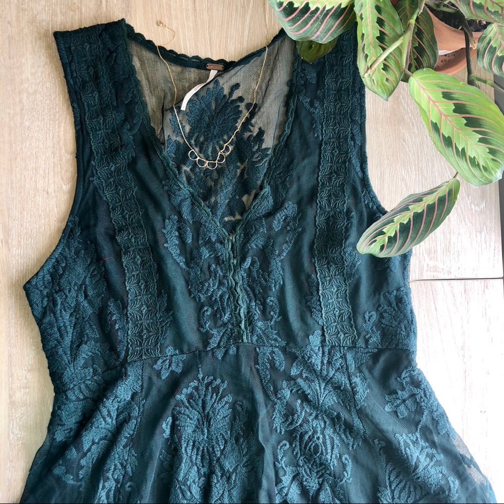 Forest Green Lace Party Dress 👗